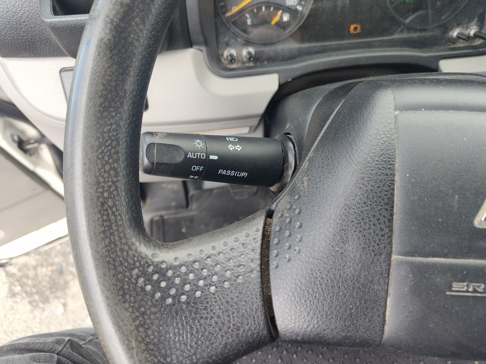 Mitsubishi Canter 21