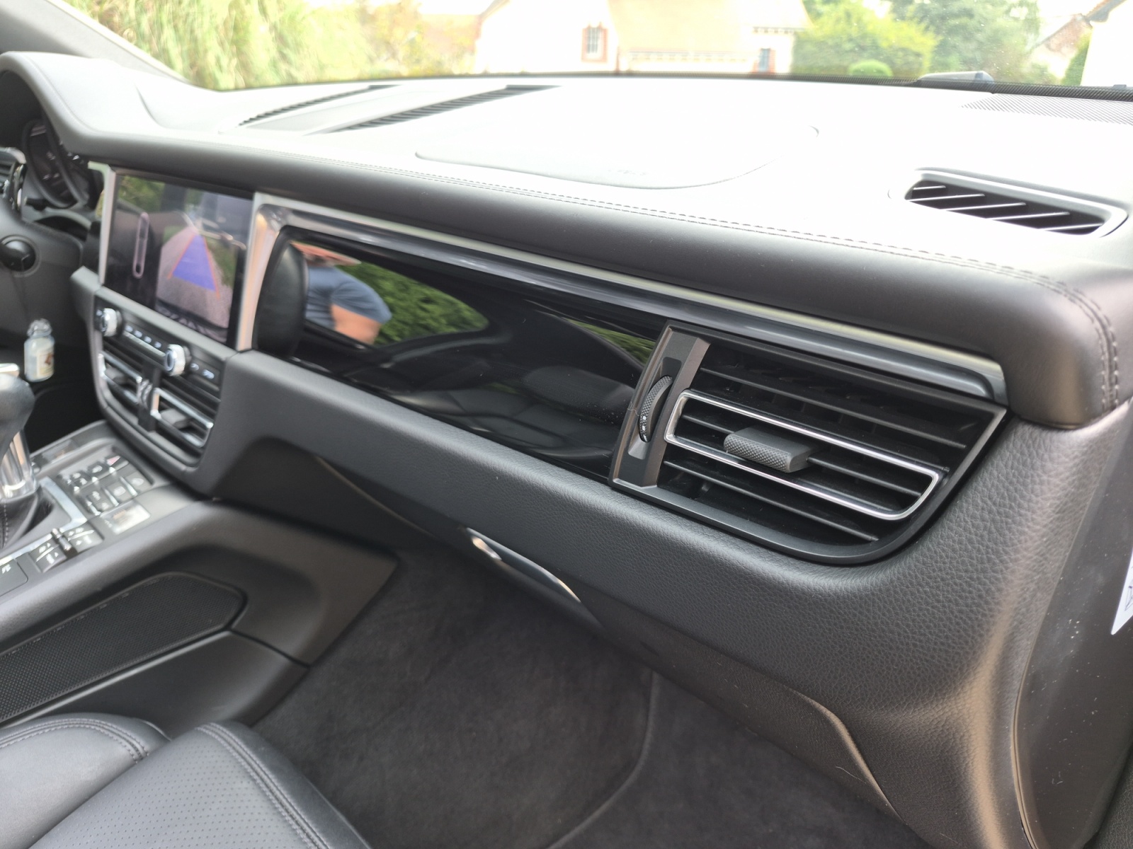 Porsche Macan 21