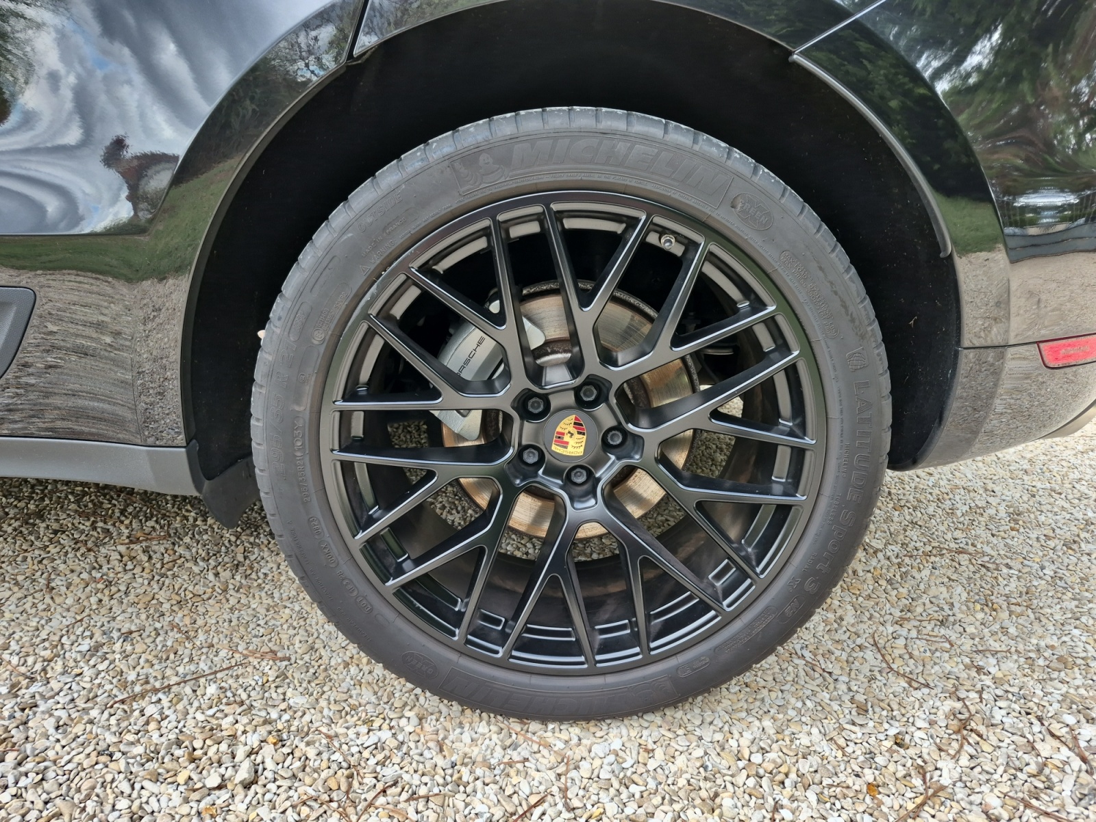 Porsche Macan 24