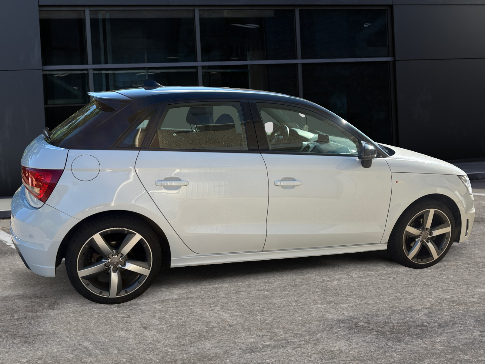 Audi A1 5