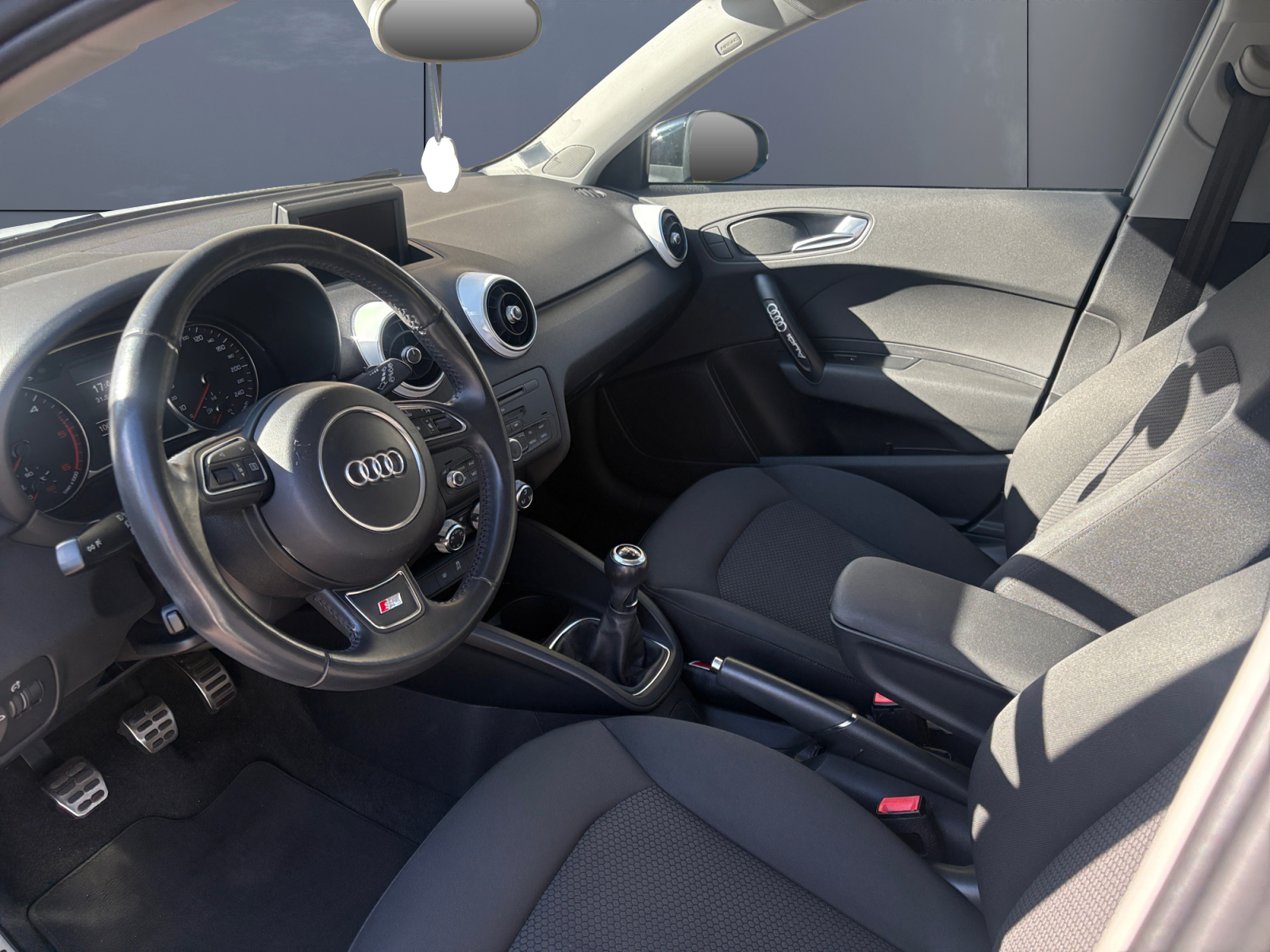 Audi A1 8