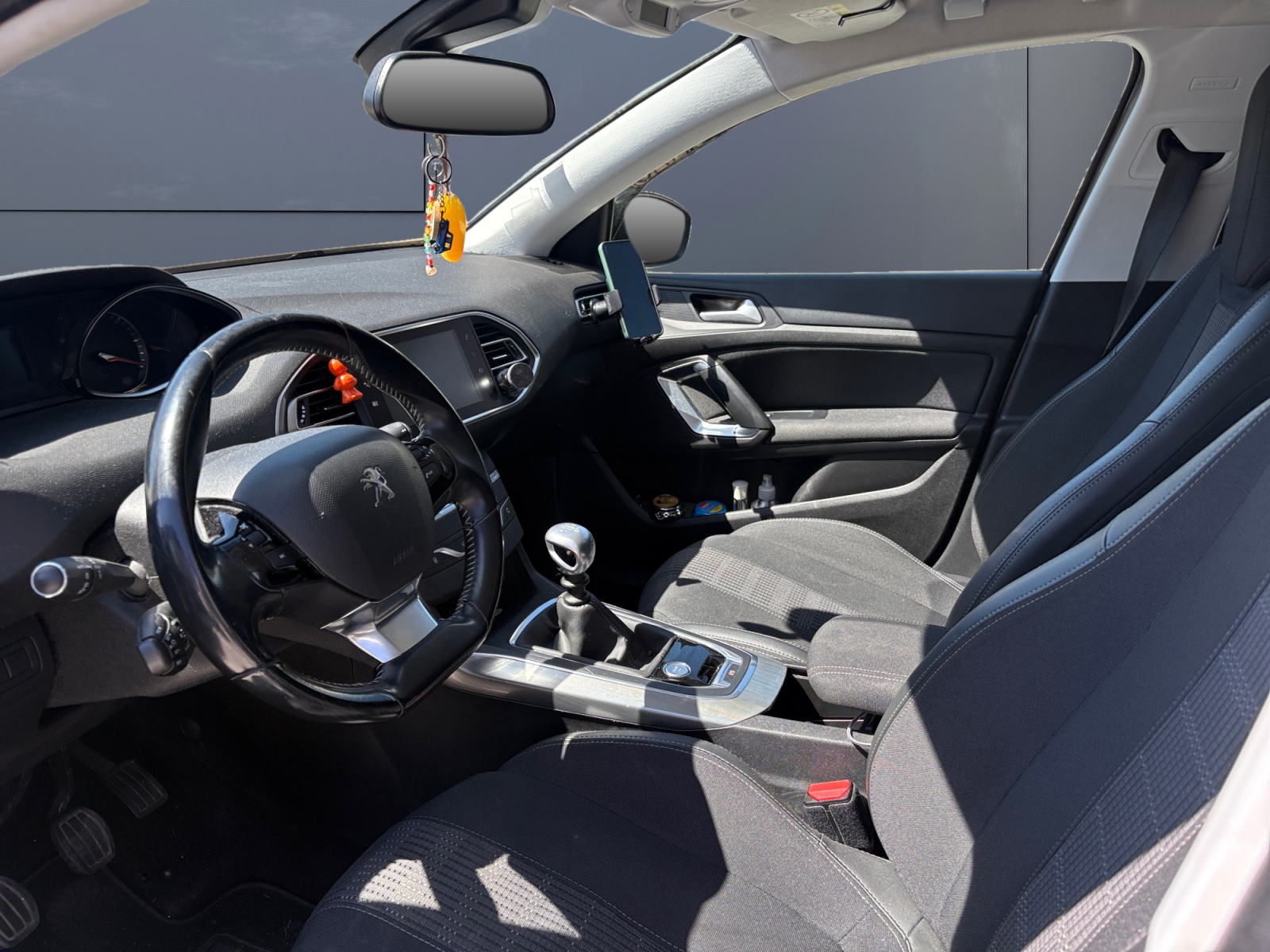 Peugeot 308 8