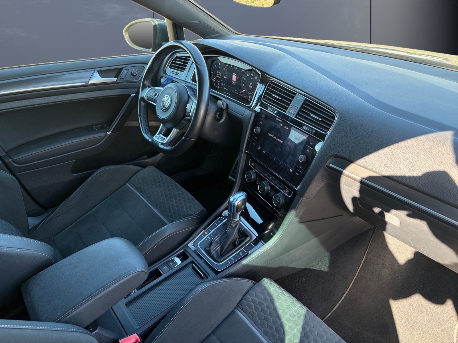 Volkswagen Golf 12