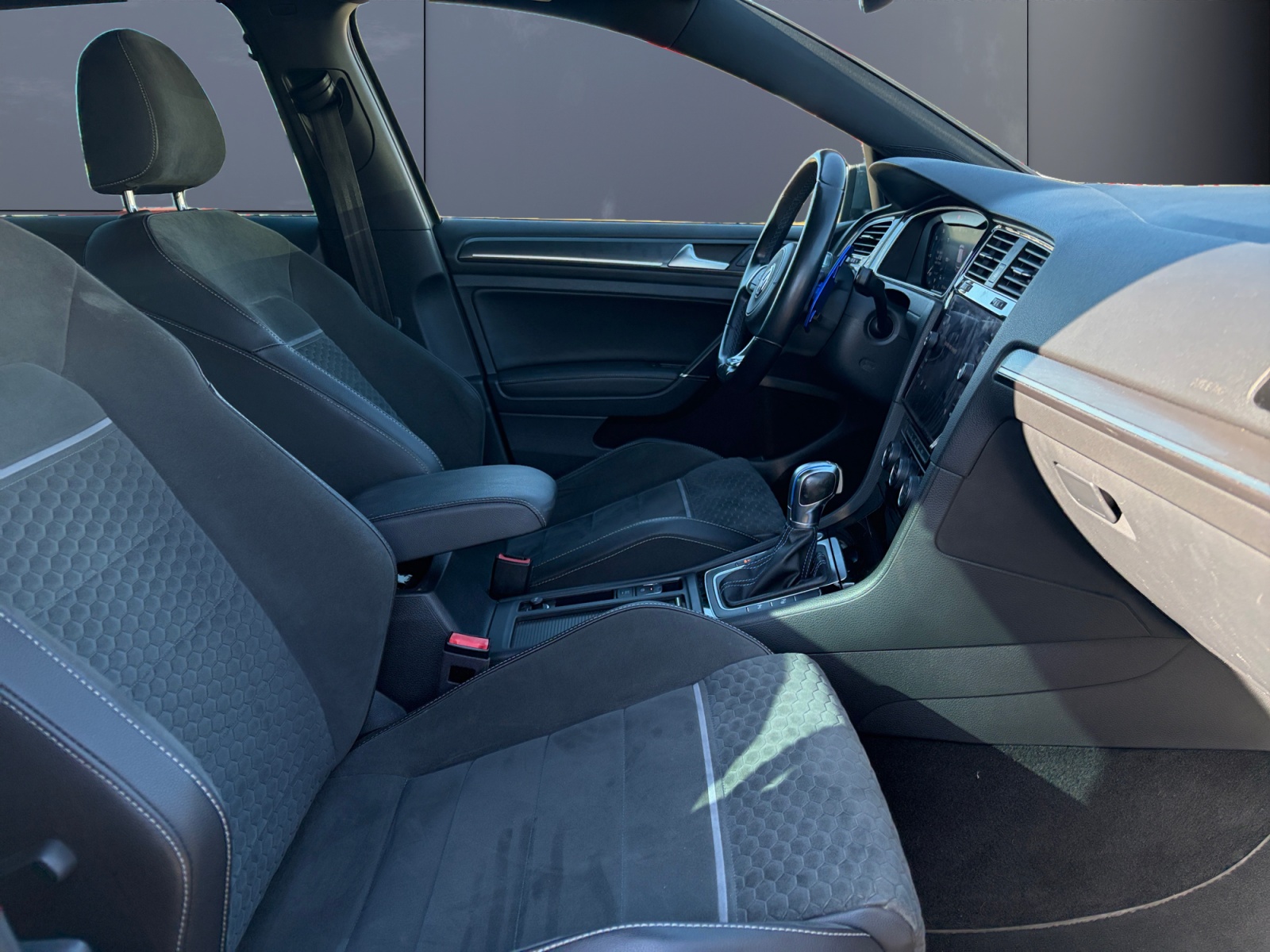 Volkswagen Golf 13