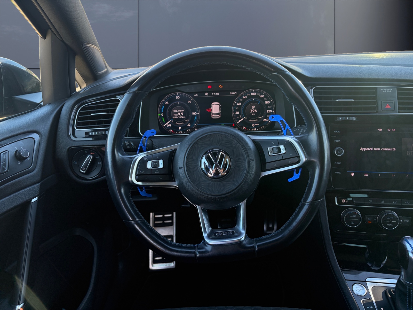 Volkswagen Golf 15
