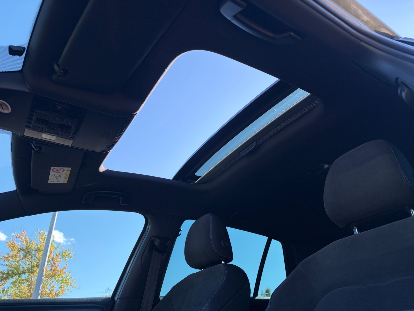 Volkswagen Golf 24