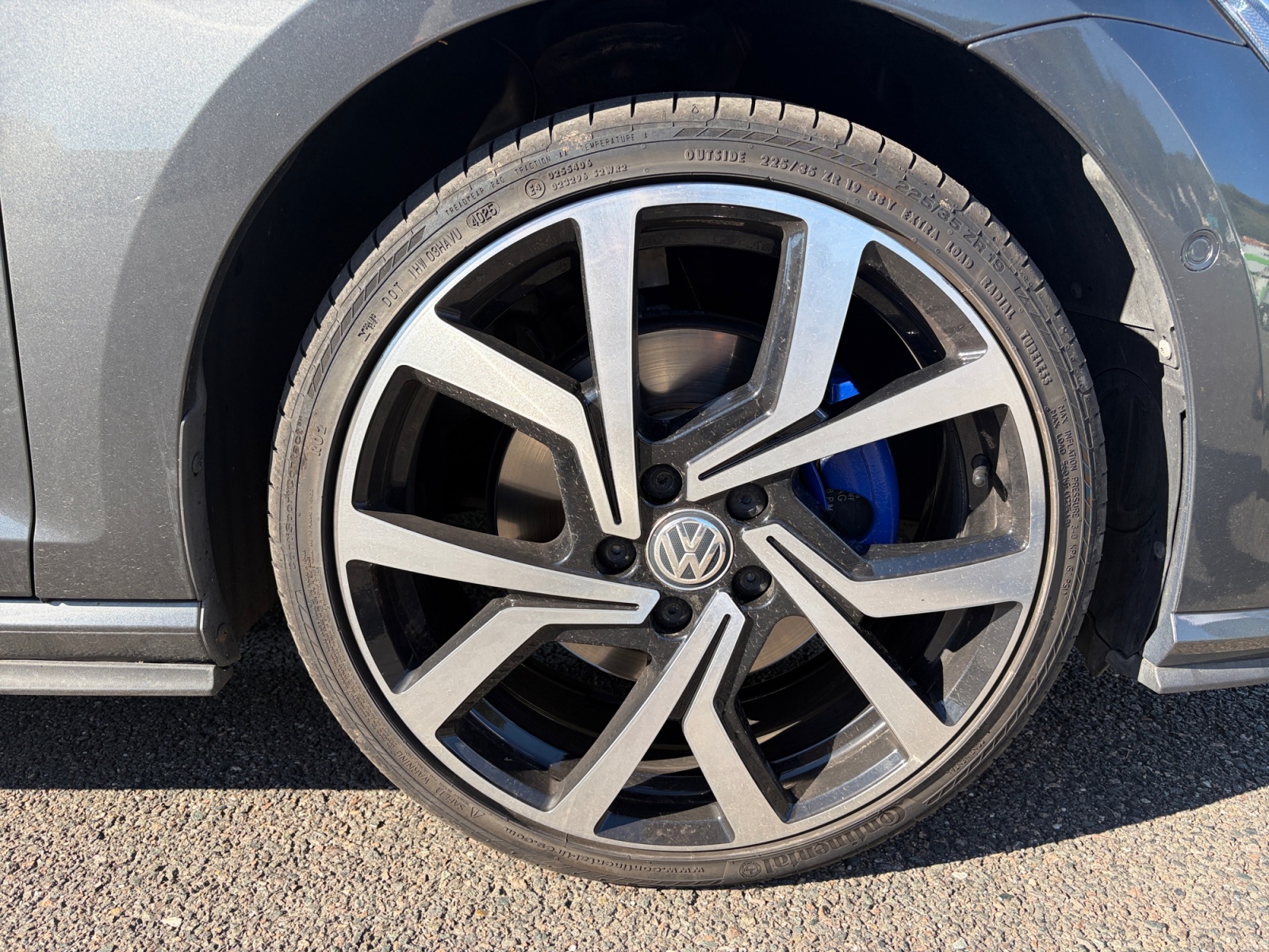Volkswagen Golf 32