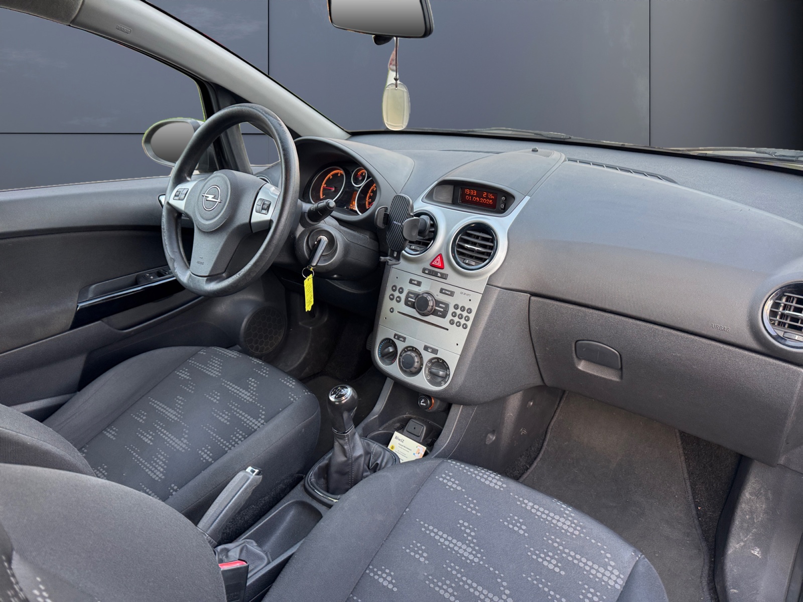 Opel Corsa 12