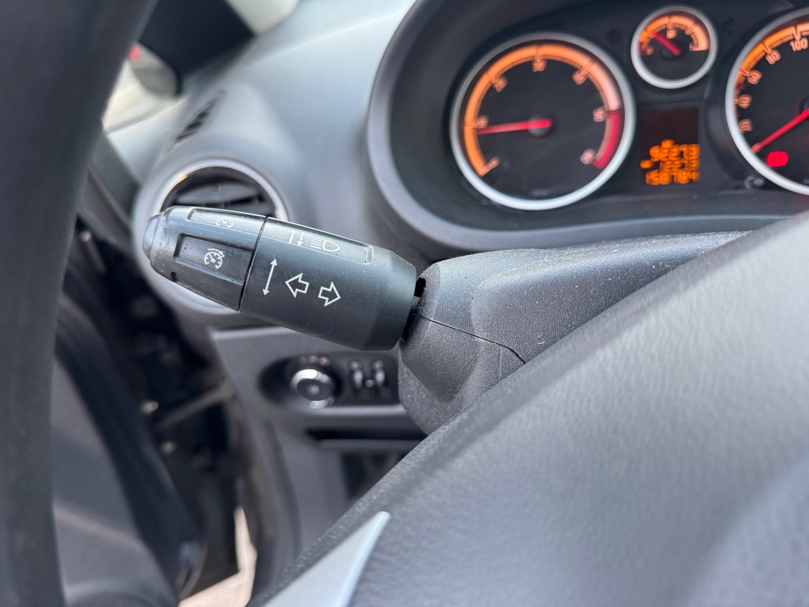 Opel Corsa 19