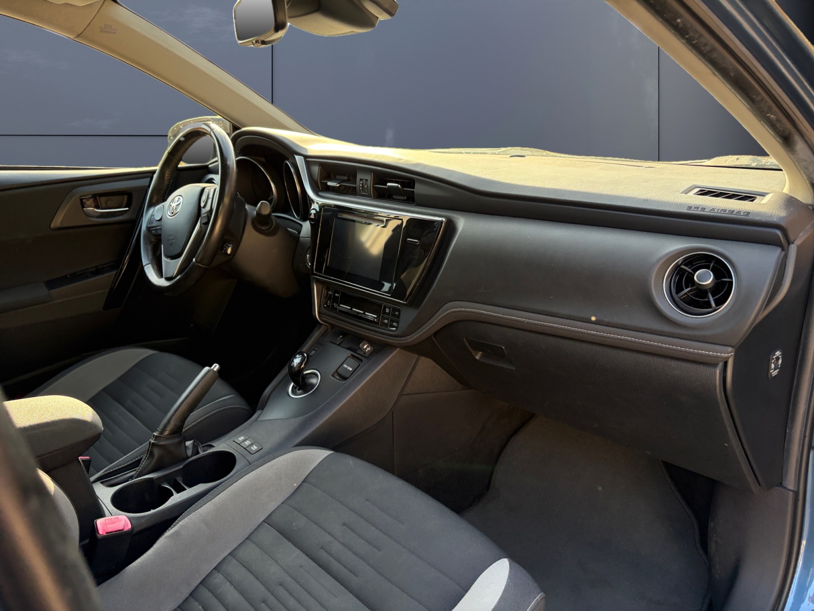Toyota Auris 12