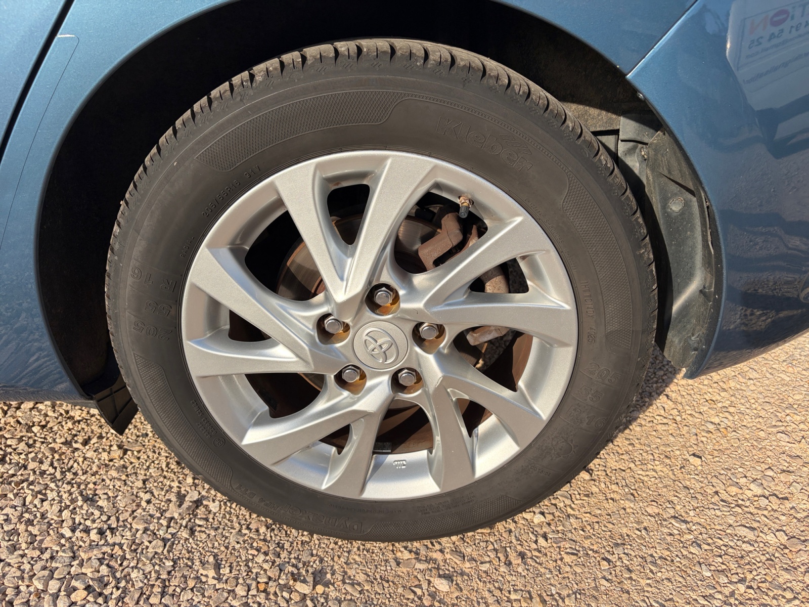 Toyota Auris 21