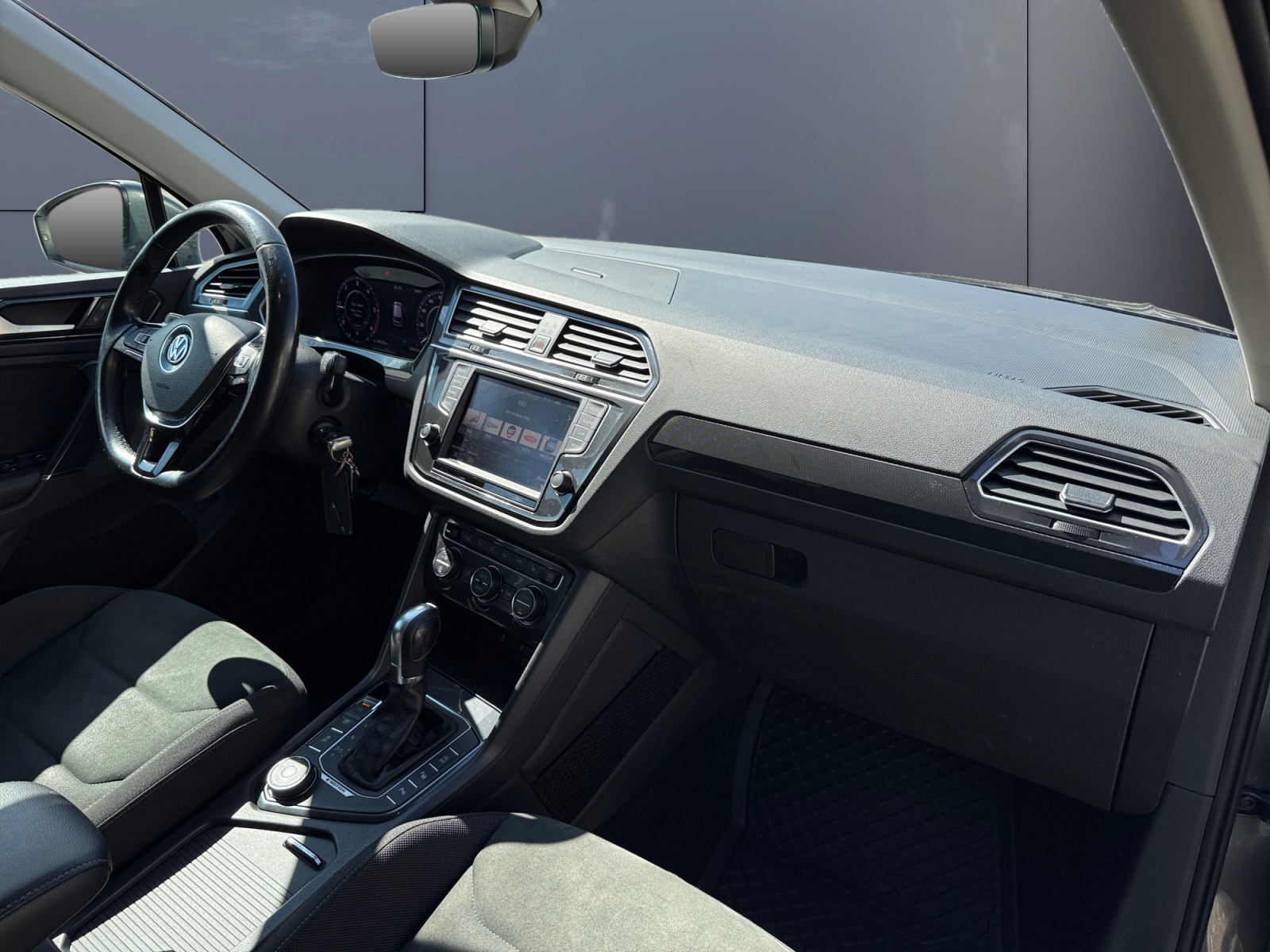 Volkswagen Tiguan 12