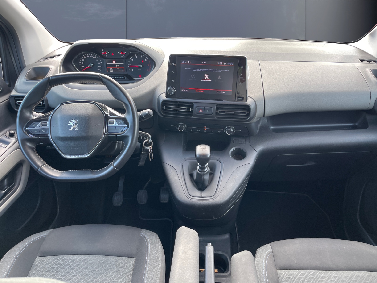 Peugeot Rifter 14