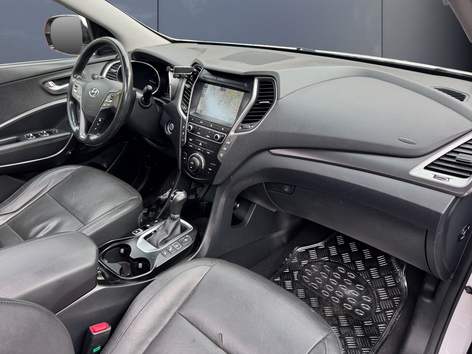 Hyundai Santa Fe 12