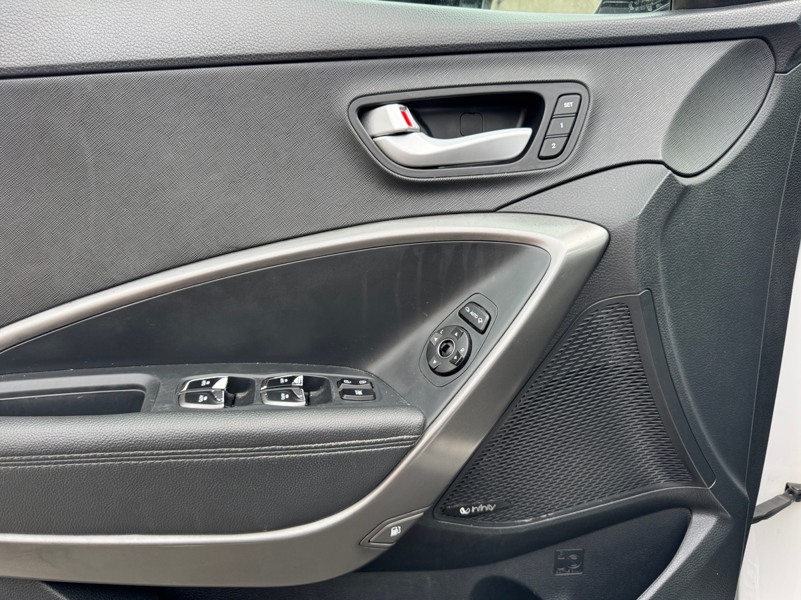 Hyundai Santa Fe 19