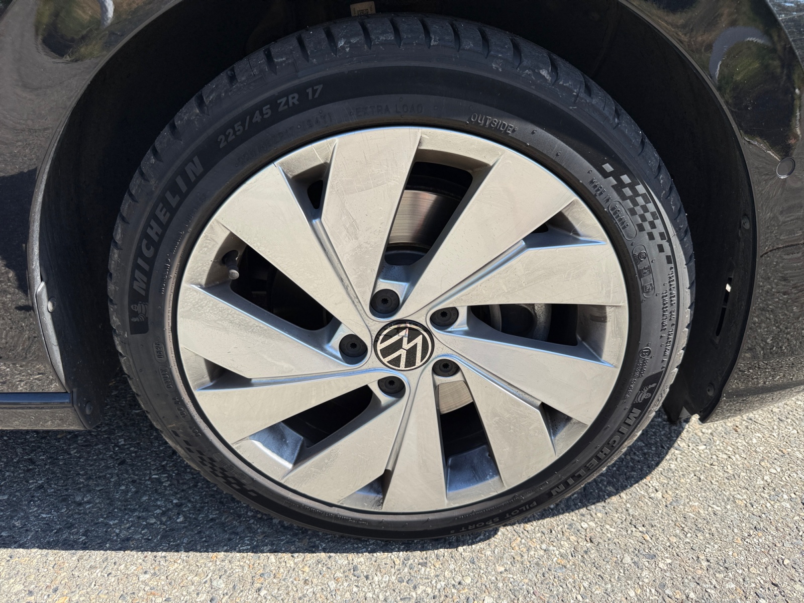 Volkswagen Golf 35