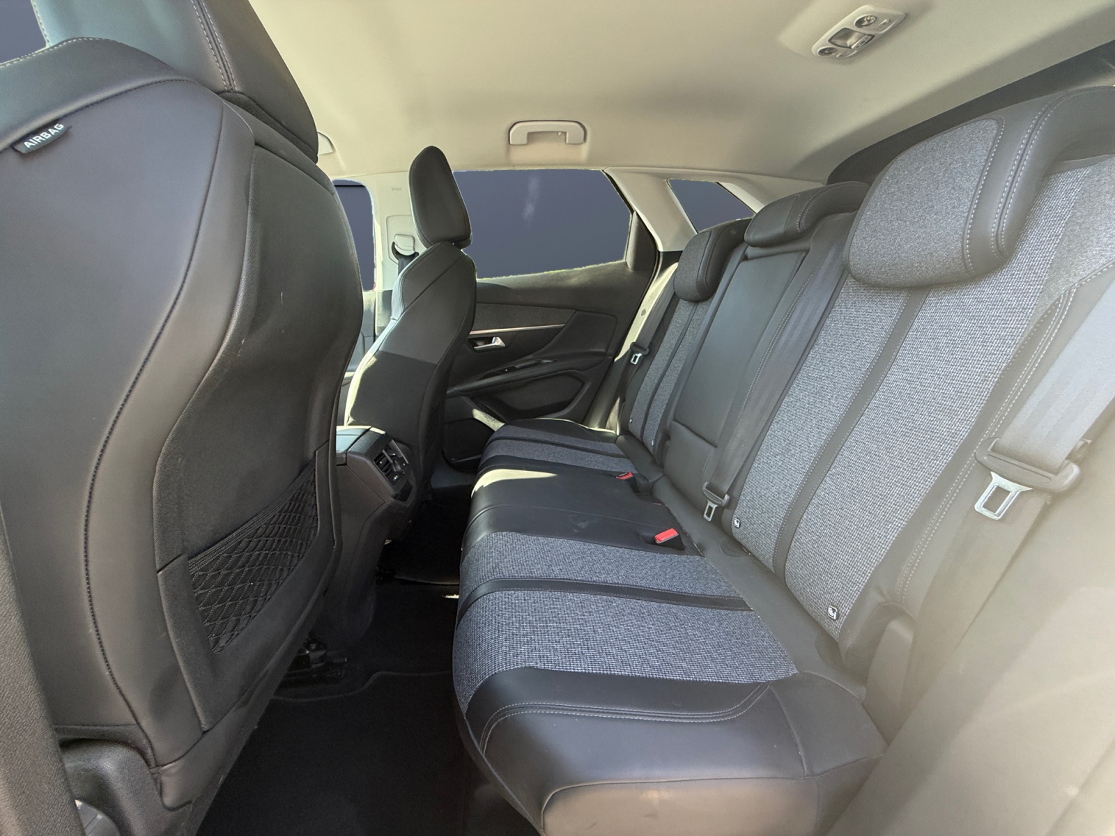 Peugeot 3008 10