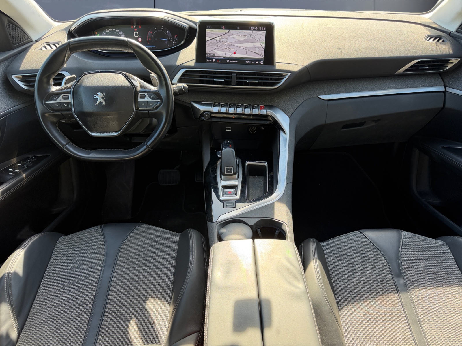 Peugeot 3008 14