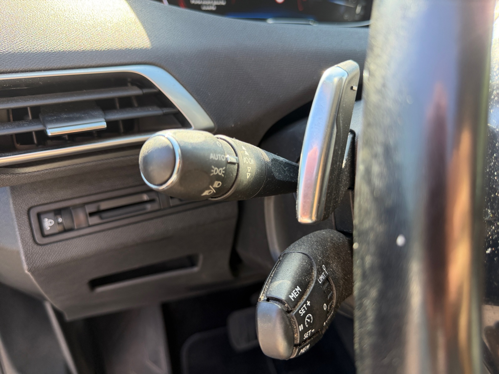 Peugeot 3008 18