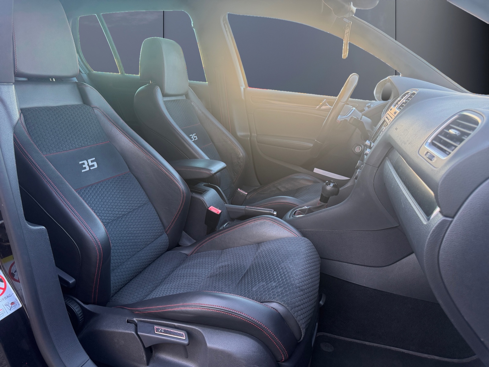 Volkswagen Golf 13