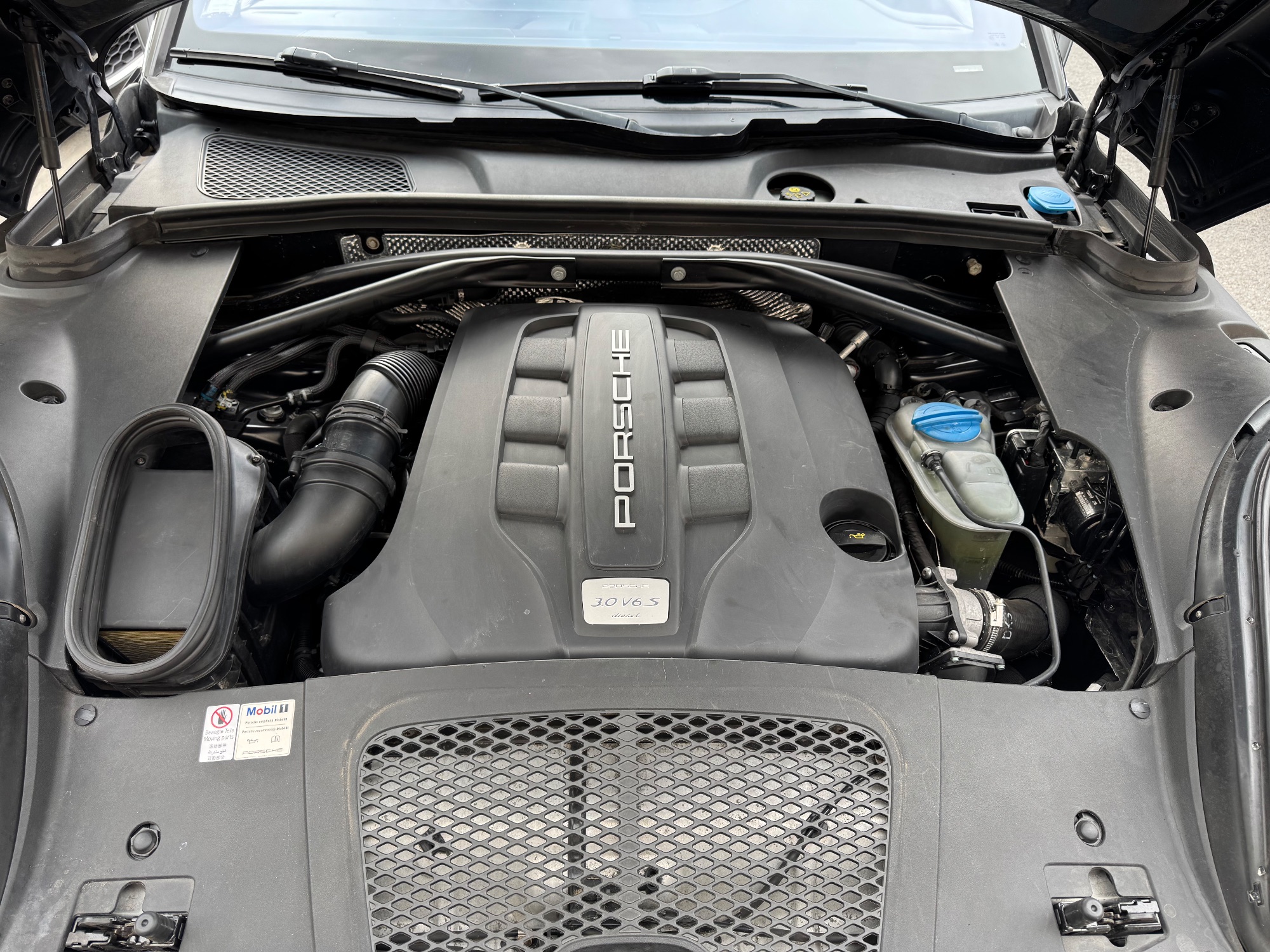Porsche Macan 44