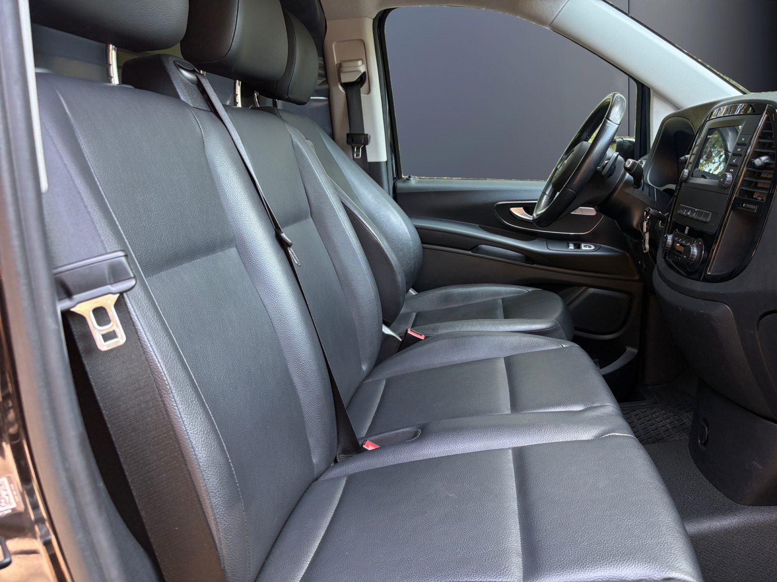 Mercedes-Benz Vito Vu 13