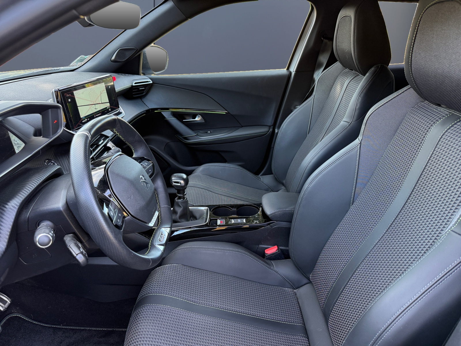 Peugeot 2008 9