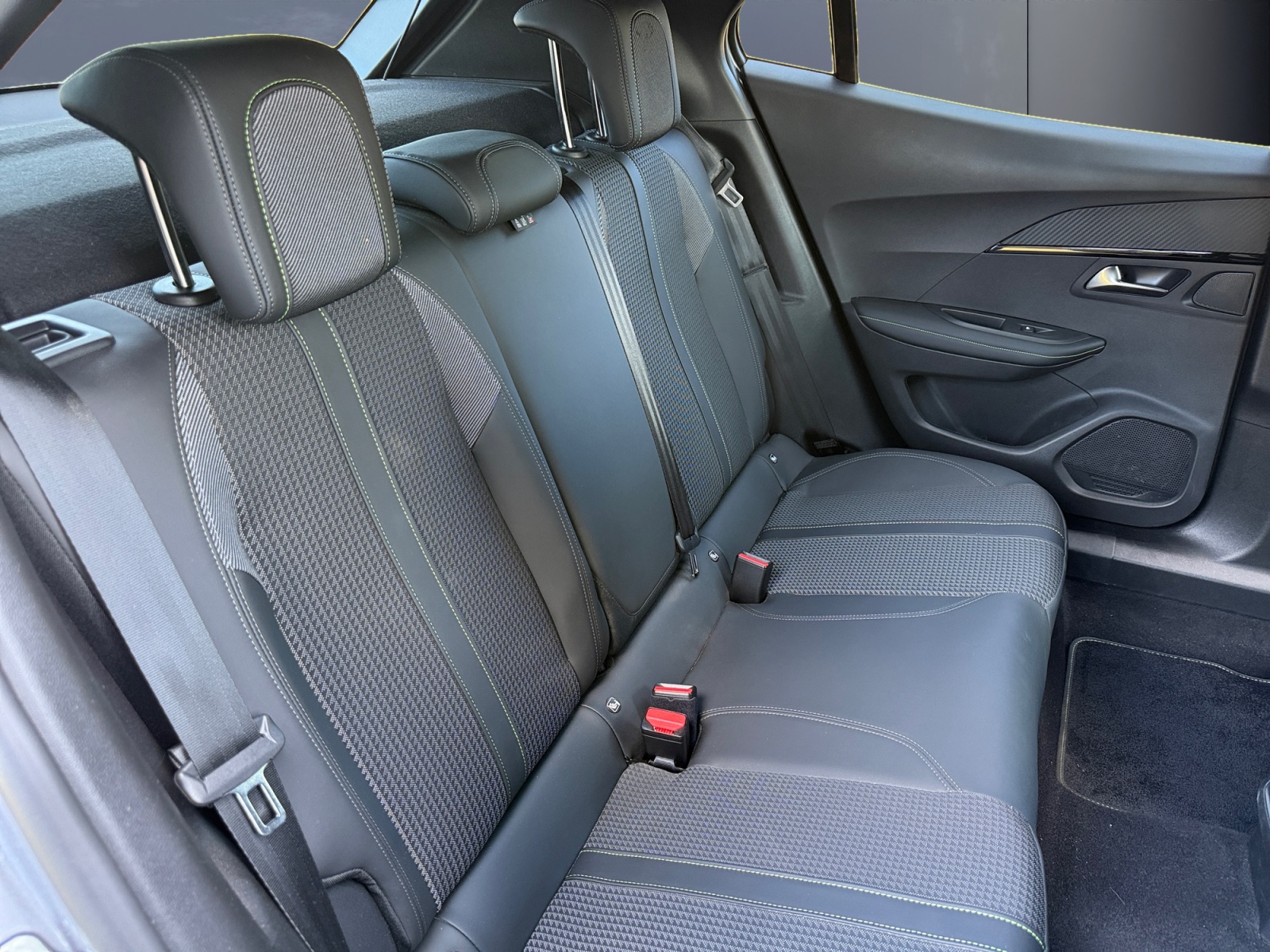 Peugeot 2008 11