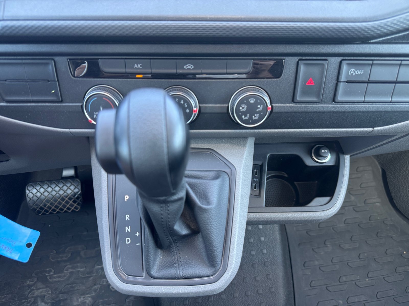 Volkswagen Transporter Vu 24