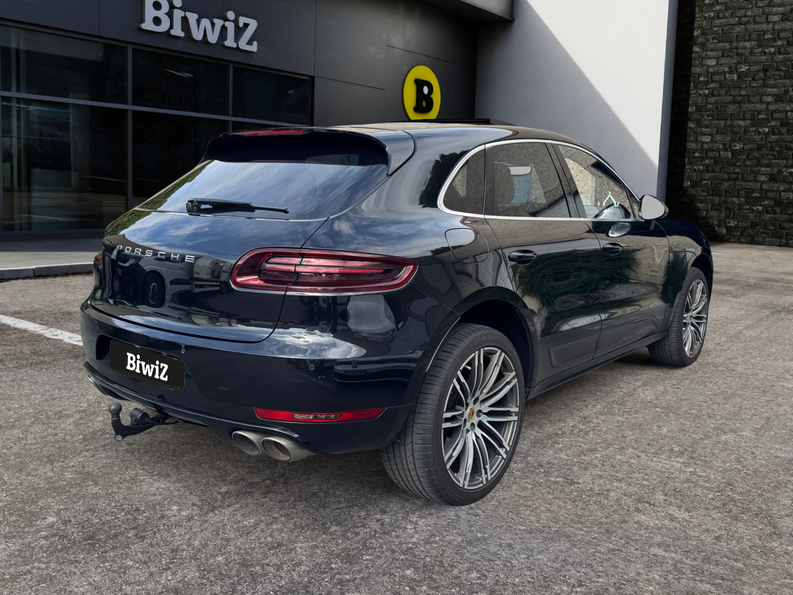 Porsche Macan 4