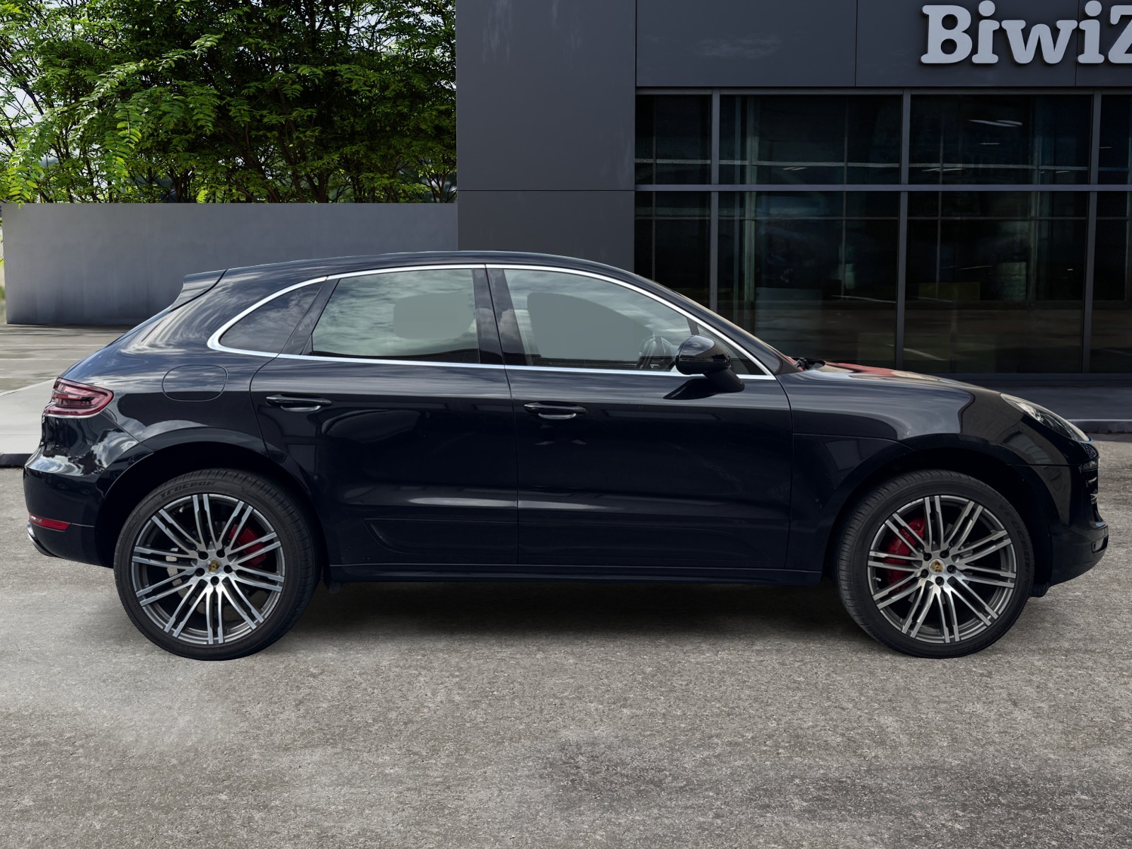 Porsche Macan 5