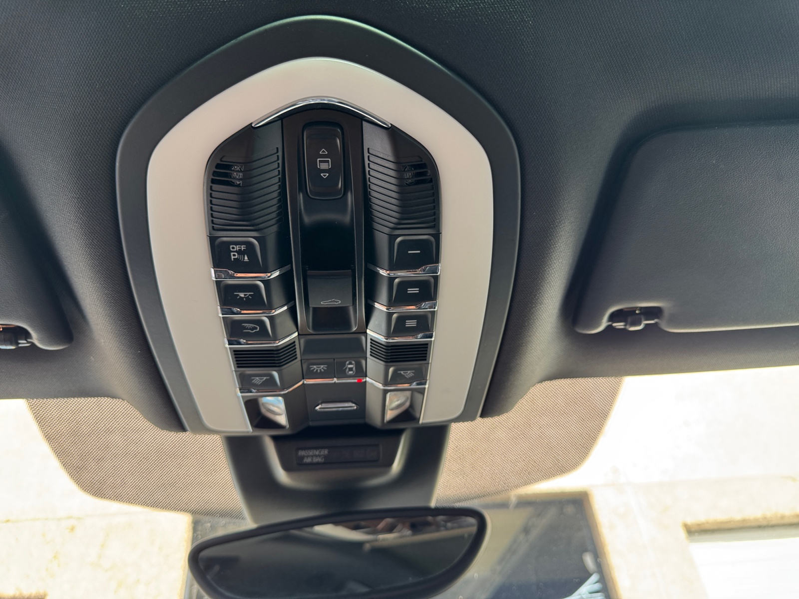 Porsche Macan 34
