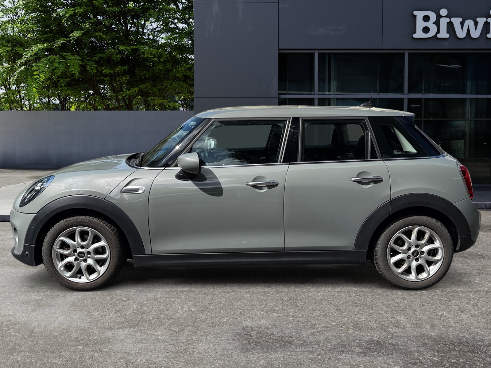 Mini Mini 1