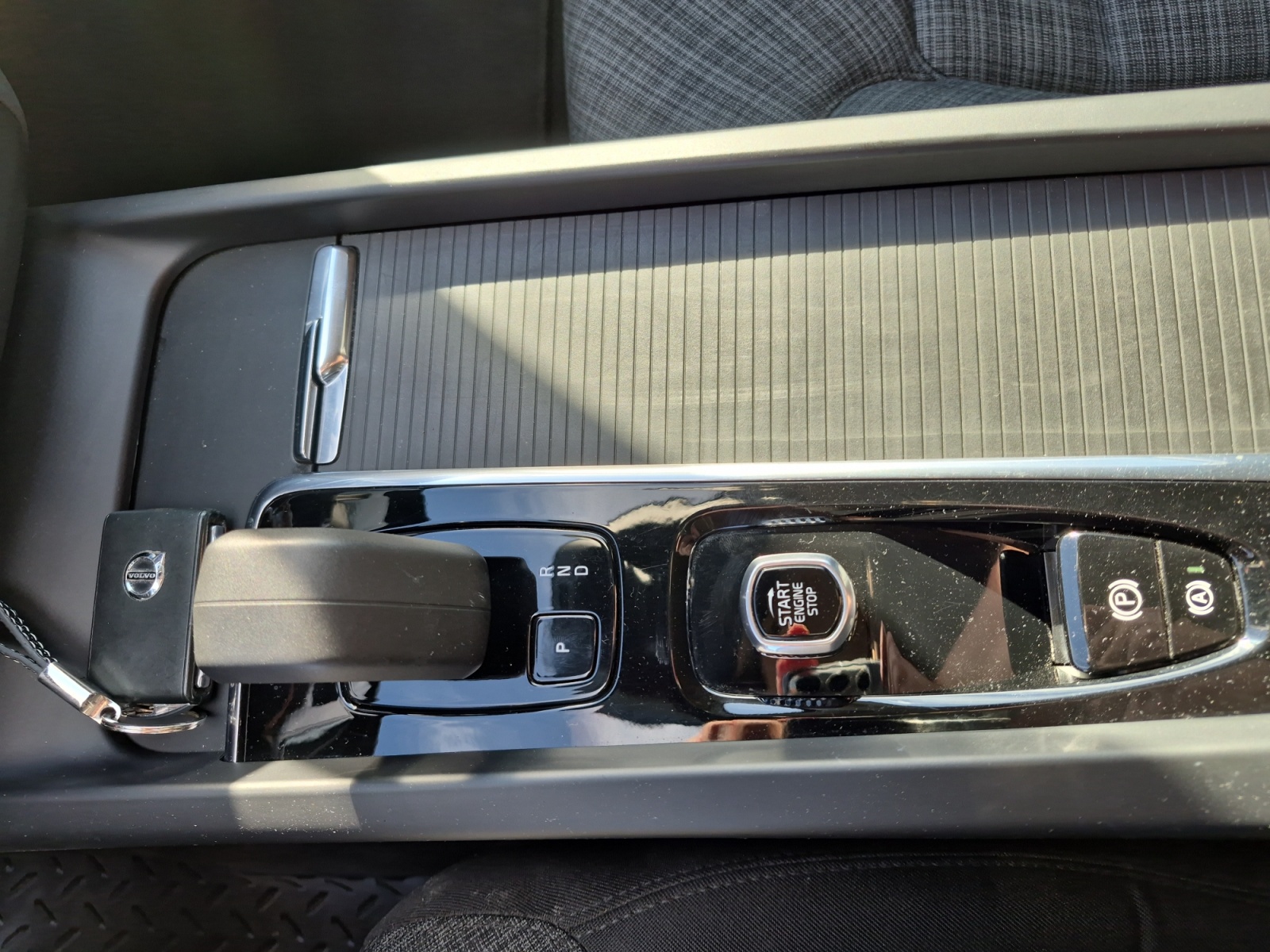 Volvo Xc60 25