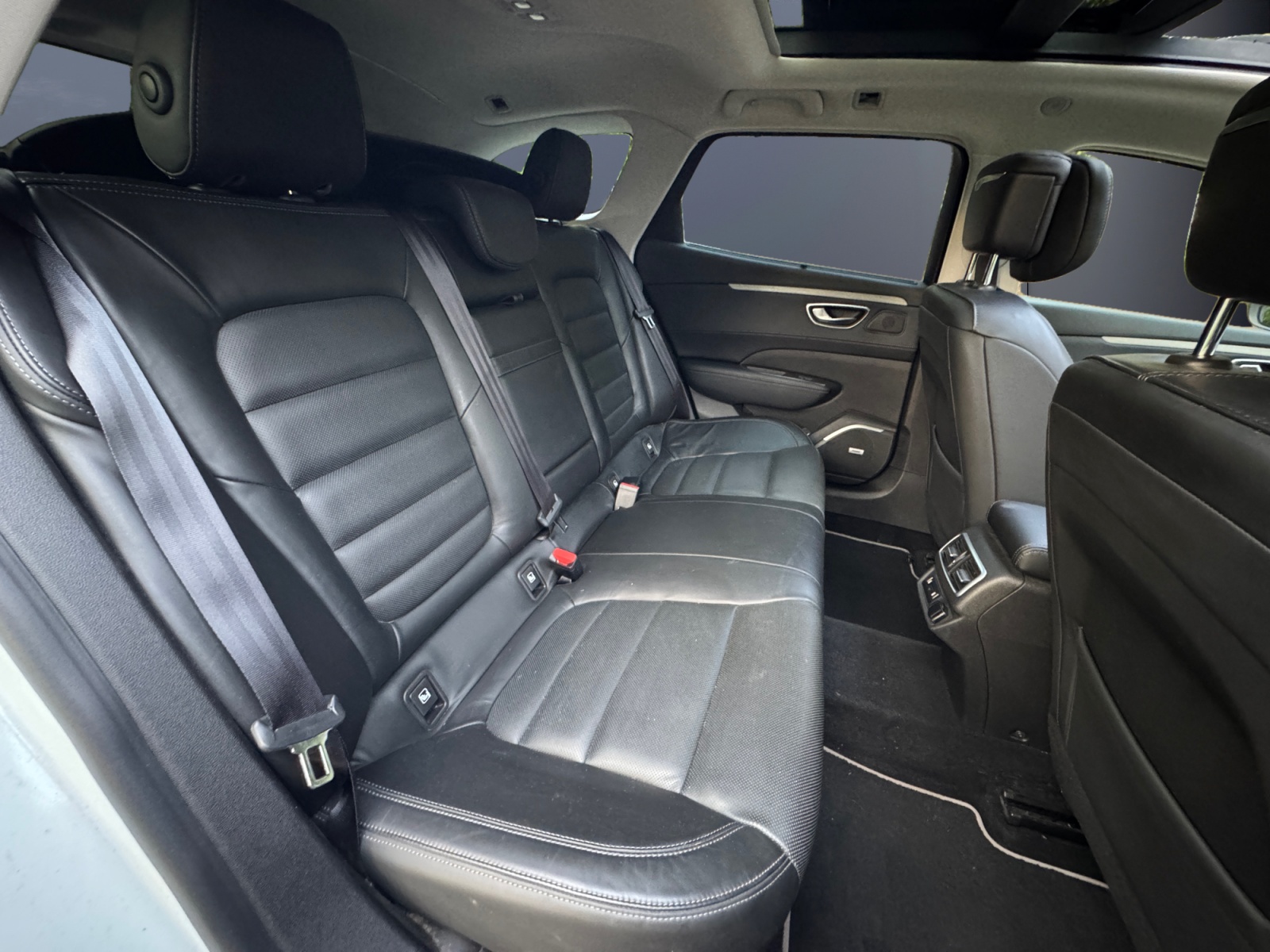 Renault Talisman 11