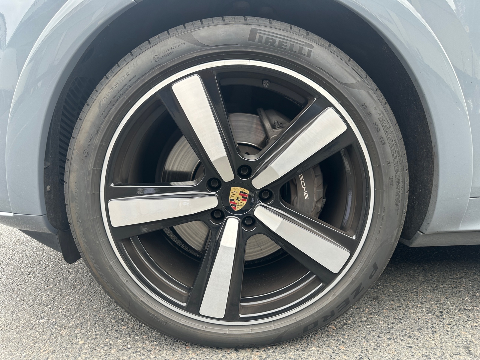 Porsche Cayenne 39