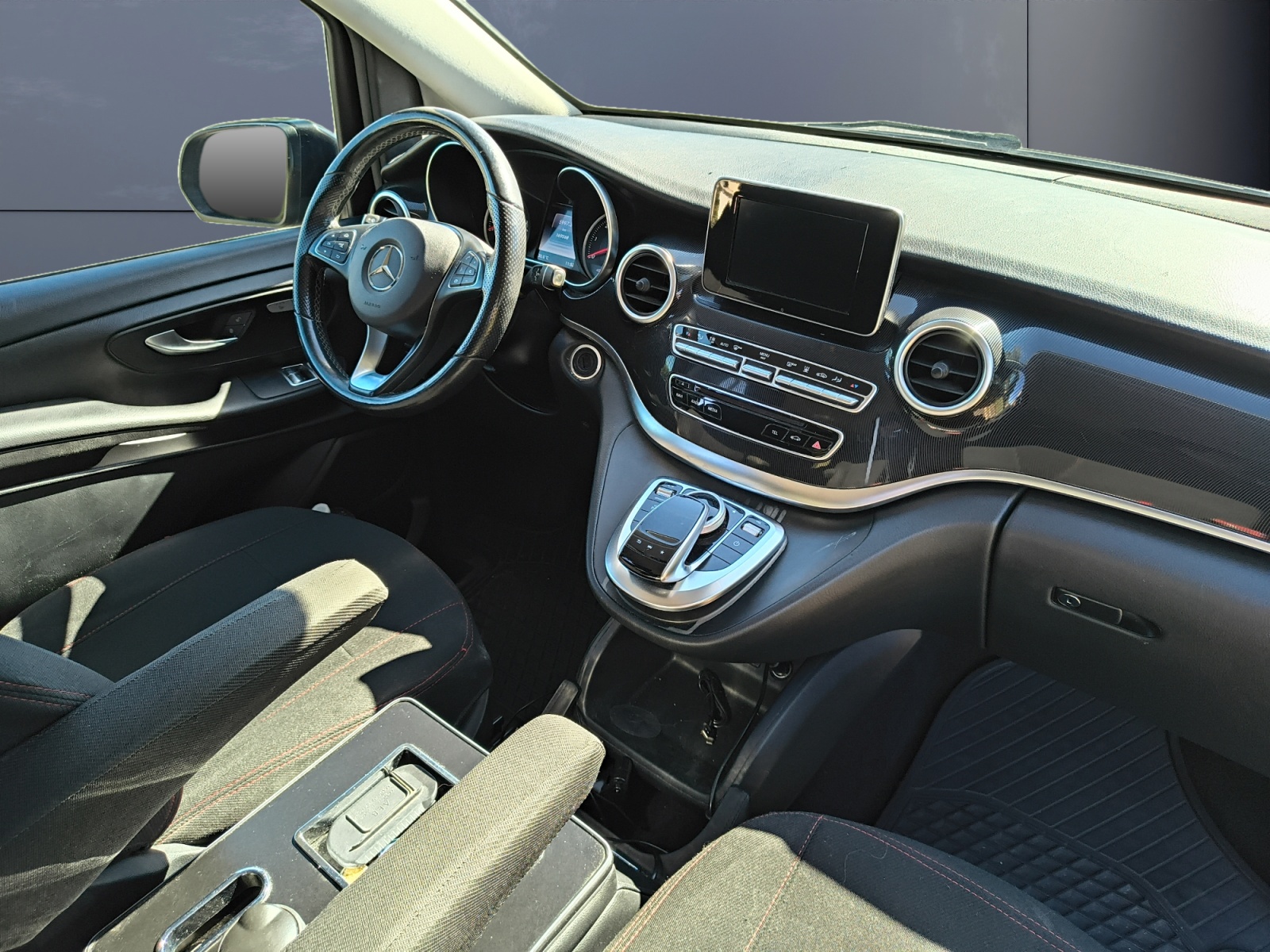 Mercedes-Benz Classe V 12