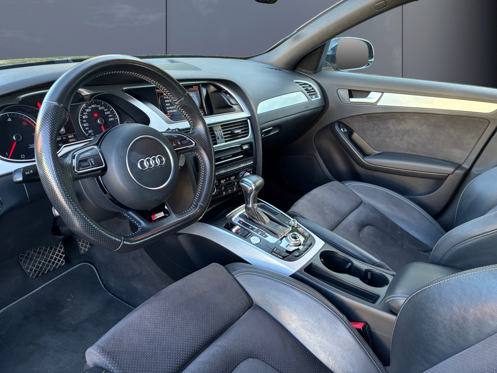 Audi A4 8