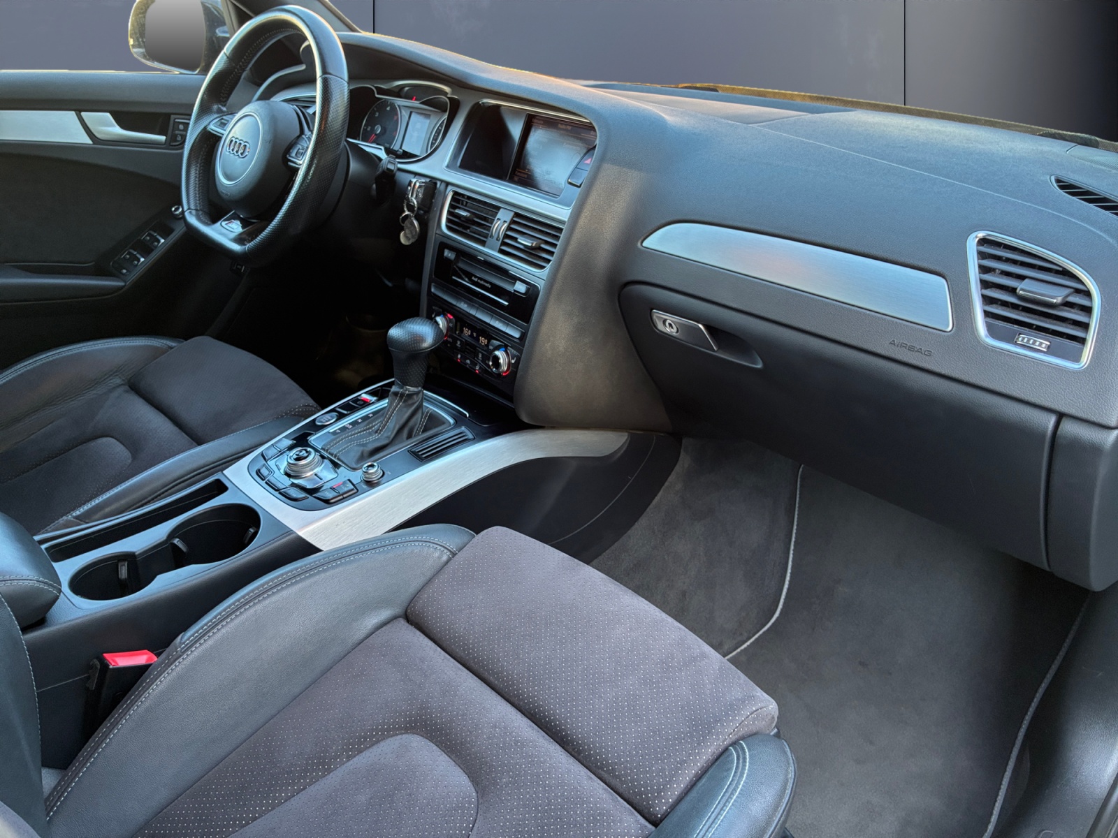 Audi A4 12