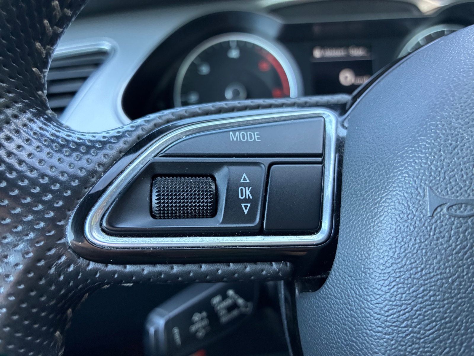 Audi A4 24