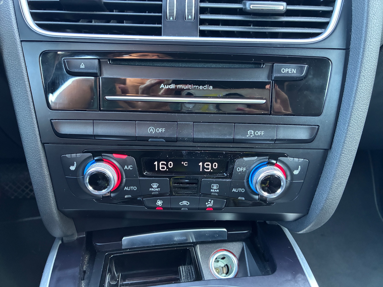 Audi A4 27