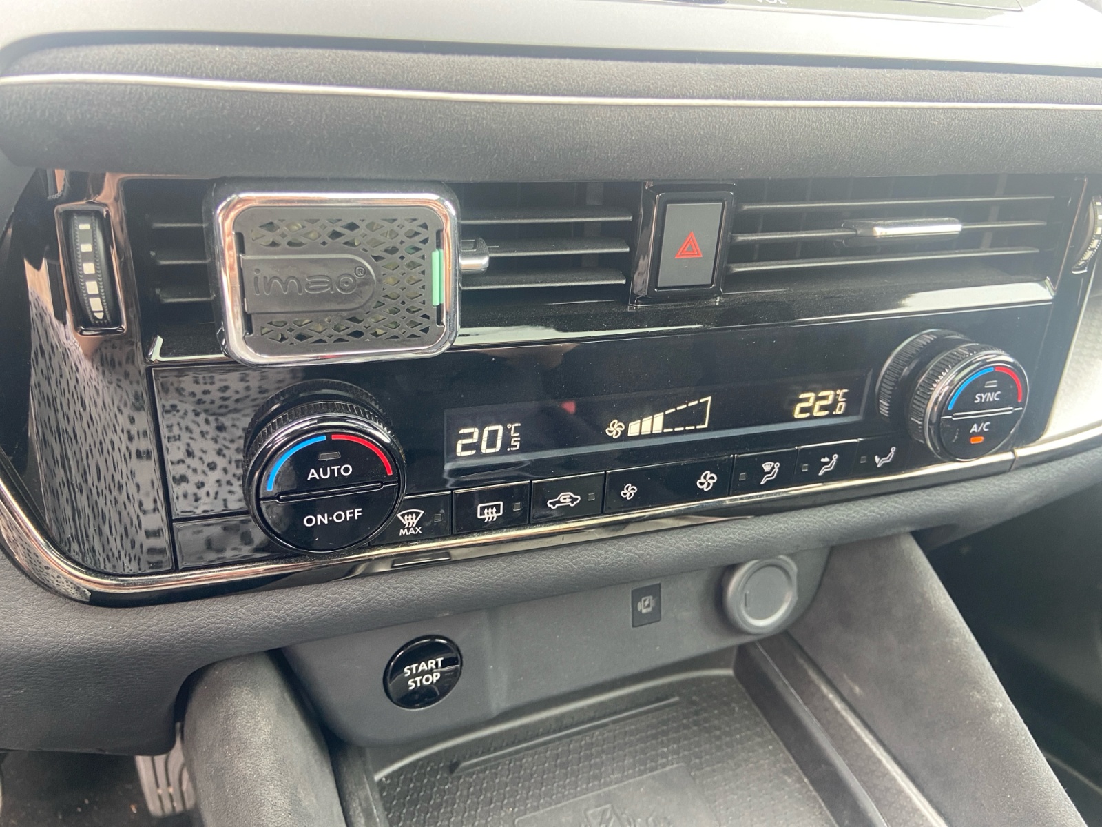 Nissan Qashqai 22