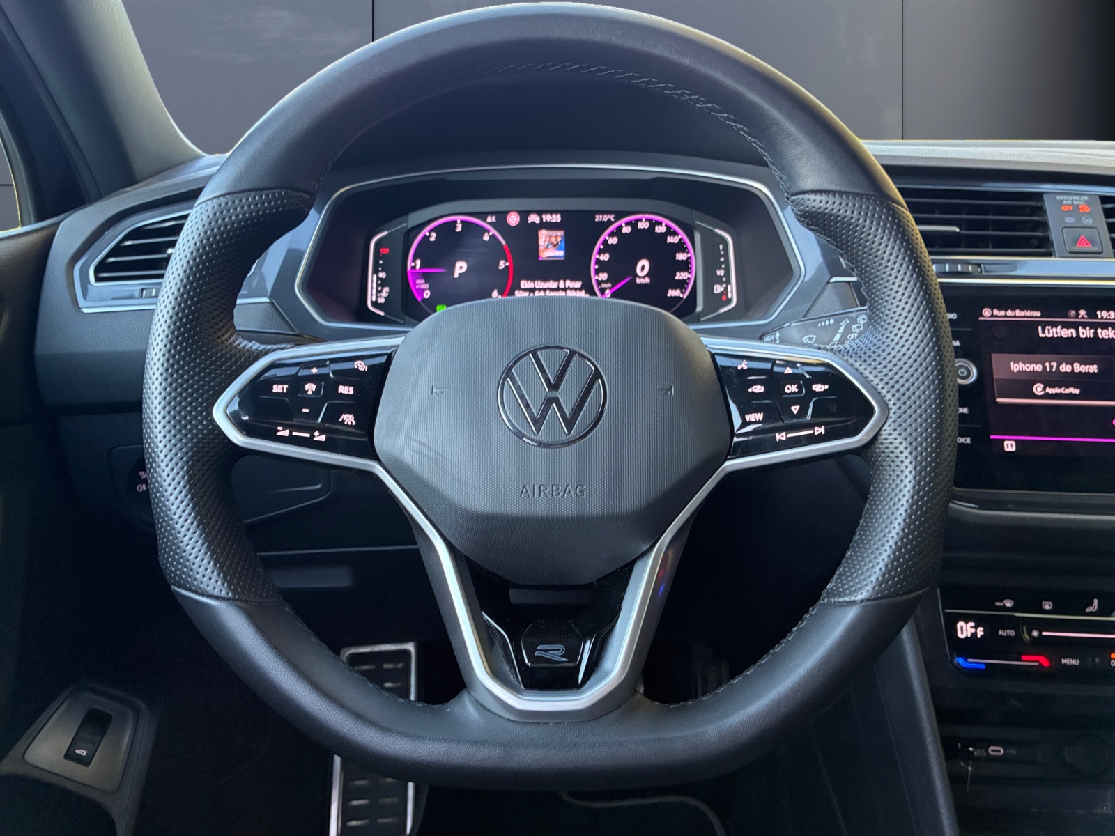 Volkswagen Tiguan 15