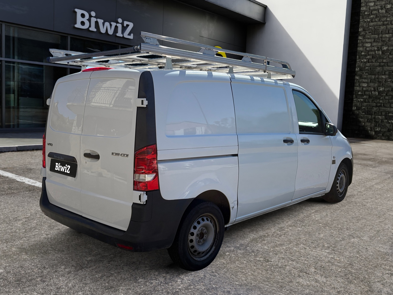 Mercedes-Benz Vito Vu 4