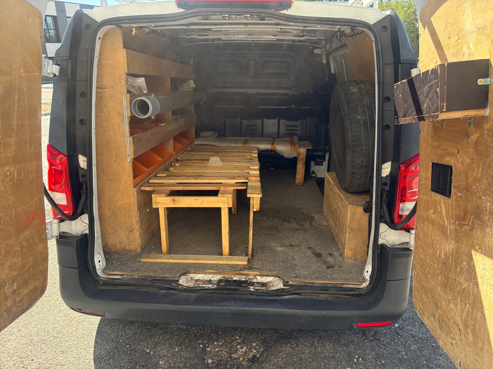Mercedes-Benz Vito Vu 18