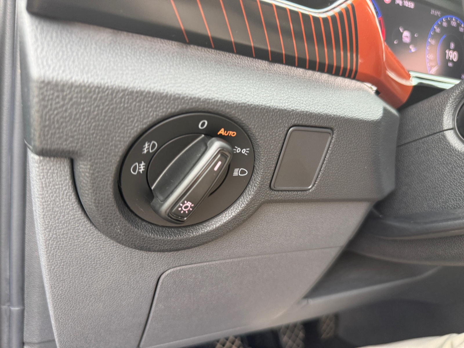 Volkswagen T-Cross 28
