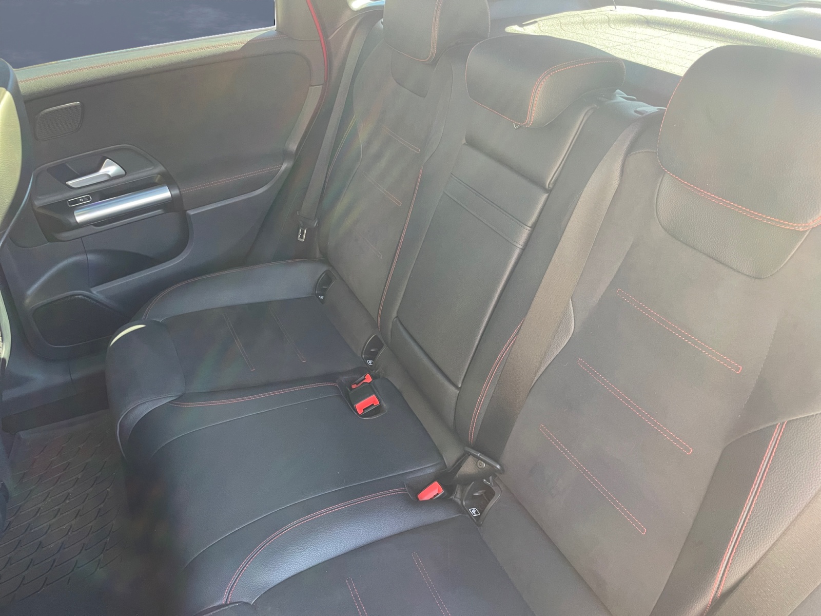 Mercedes-Benz Classe B 13