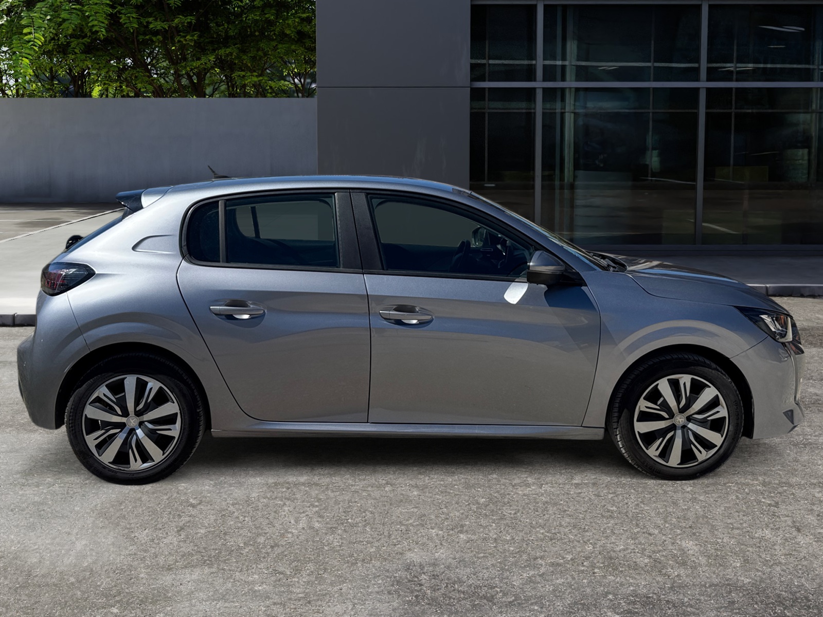 Peugeot 208 5
