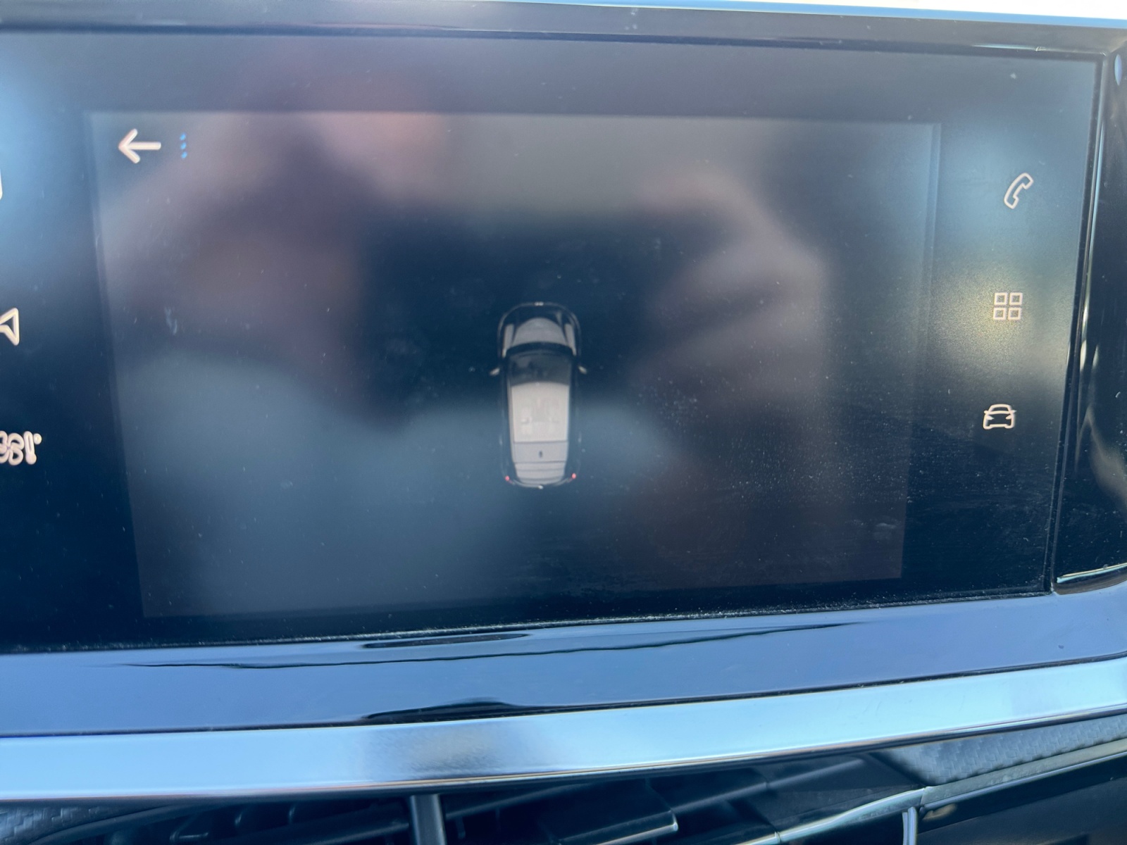 Peugeot 208 25
