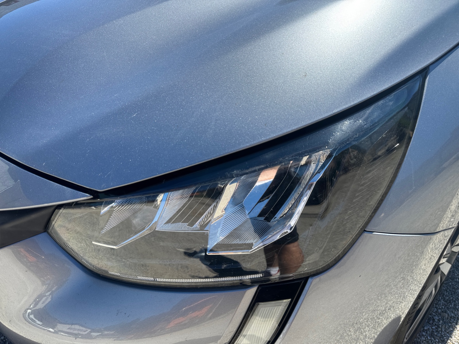 Peugeot 208 31